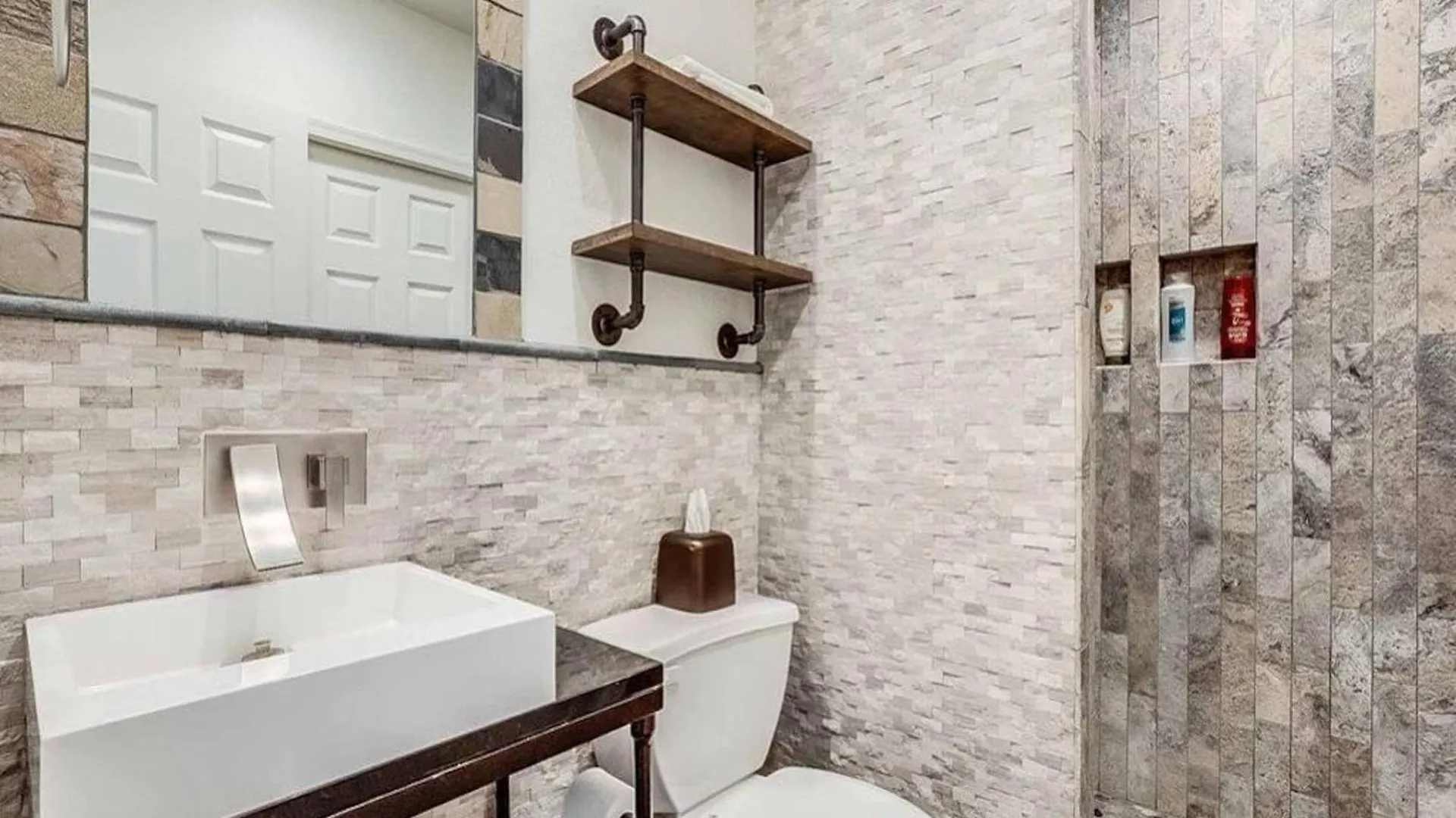Luxury Home With Views In Mcdowell Mountain Ranch سكوتسدايل 0*,